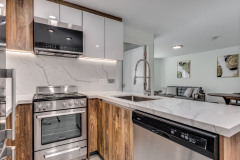 101-1168-Pendrell-St-Vancouver-360hometours-02
