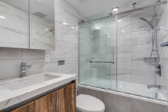 105-1168-Pendrell-St-Vancouver-360hometours-14