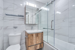 309-1168-Pendrell-St-Vancouver-360hometours-07