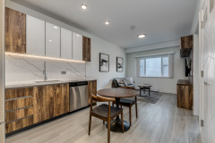 303-1168-Pendrell-St-Vancouver-360hometours-01