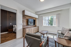304-1168-Pendrell-St-Vancouver-360hometours-11