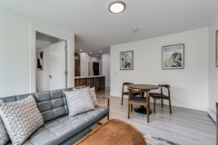 310-1168-Pendrell-St-Vancouver-360hometours-09