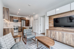 304-1168-Pendrell-St-Vancouver-360hometours-12