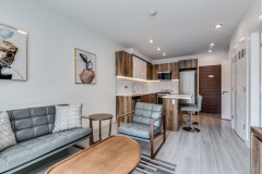 304-1168-Pendrell-St-Vancouver-360hometours-13