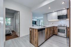 310-1168-Pendrell-St-Vancouver-360hometours-01