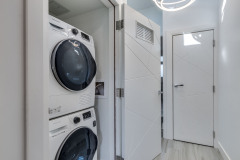 401-1168-Pendrell-St-Vancouver-360hometours-01