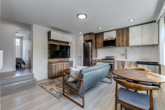402-1168-Pendrell-St-Vancouver-360hometours-01