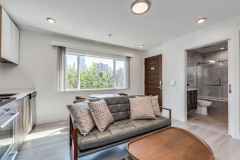 402-1168-Pendrell-St-Vancouver-360hometours-03