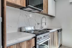 402-1168-Pendrell-St-Vancouver-360hometours-06