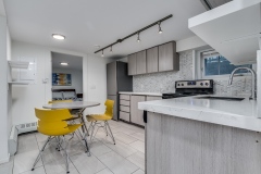 001-1425-Haro-St-Vancouver-360hometours-09s