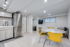 003-1425-Haro-St-Vancouver-360hometours-03s