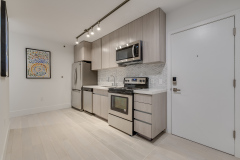 104-1425-Haro-St-Vancouver-360hometours-08s