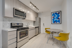 105-1425-Haro-St-Vancouver-360hometours-07s